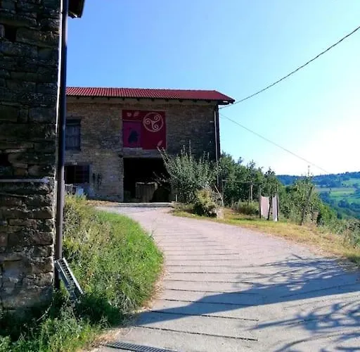 Apartamento Il Galletto Selvatico Di Mussa - Langhe *